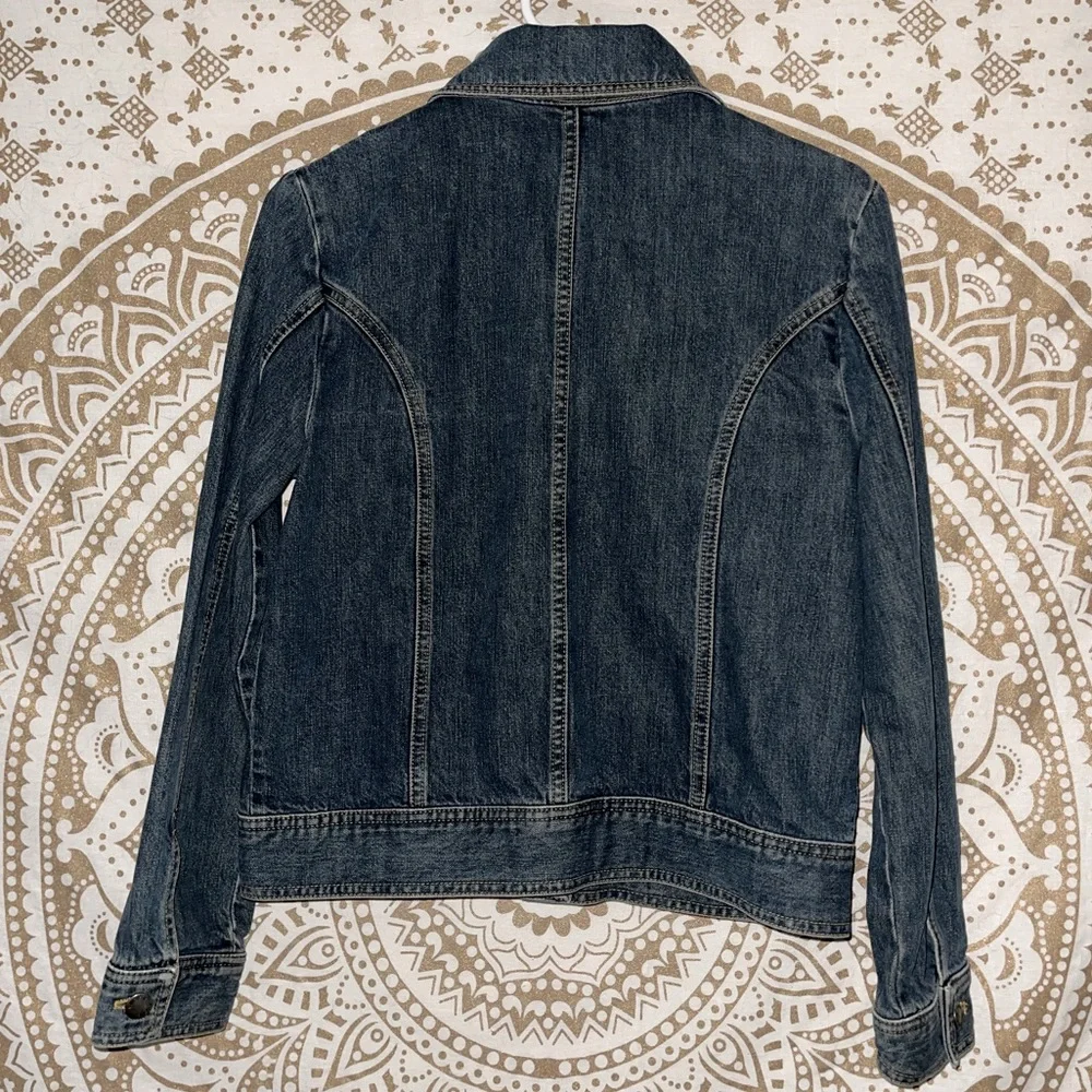 ✨HP✨ JEAN JACKET LADIES BUTTON-UP WITH POCKETS BY “VALERIE STEVENS”, SIZE SMALL - Picture 2 of 8